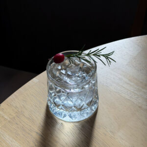 GIN TONIC